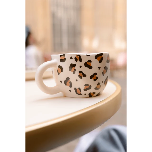 Tasse à café céramique léopard coeur