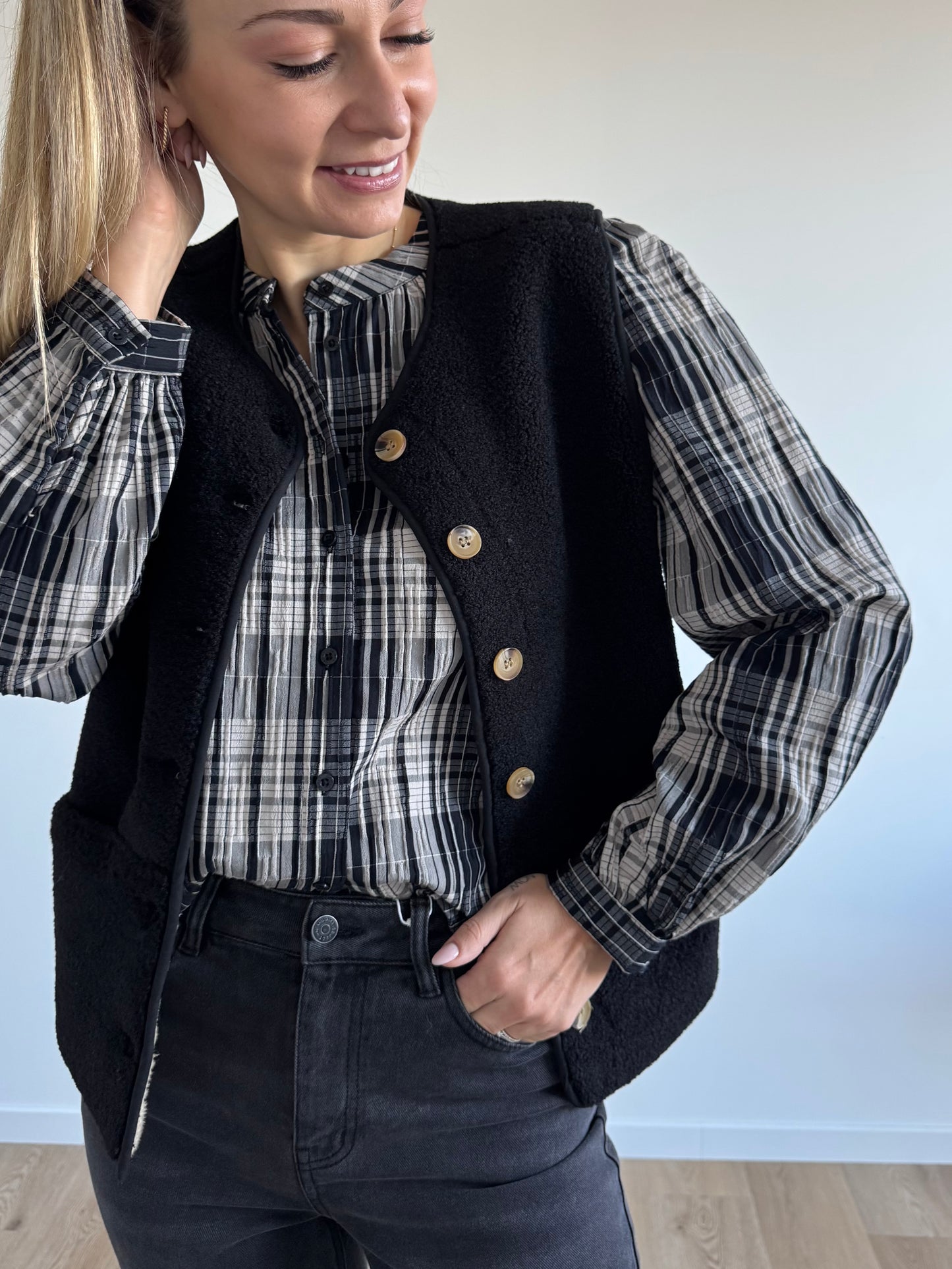 Veste sans manche VITA noire