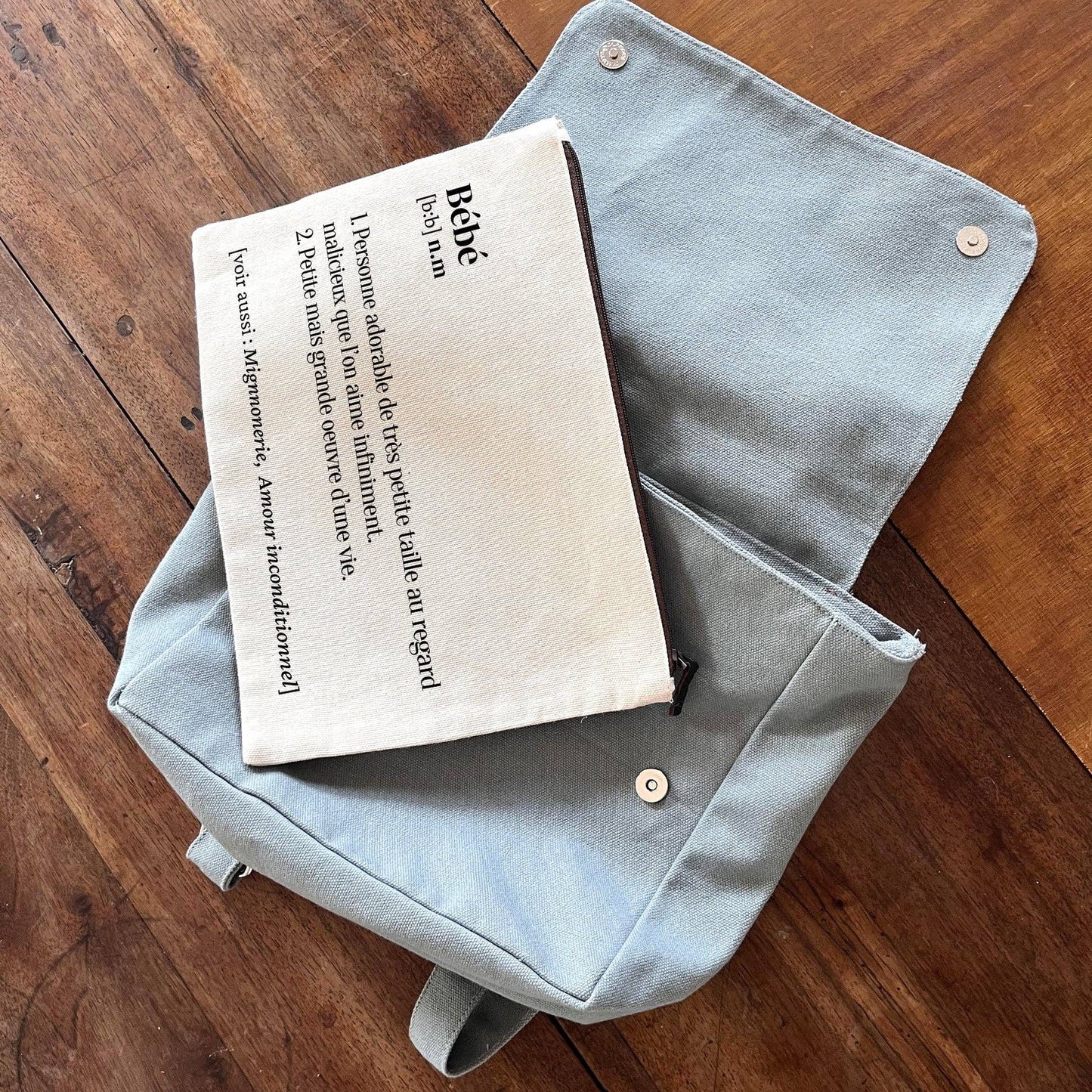 Grande trousse définition Bébé