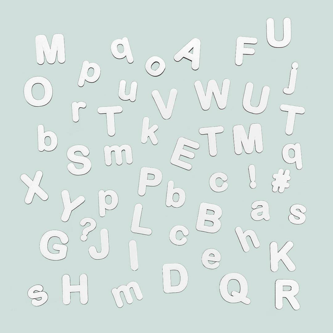 Lettres magnétiques blanches - lot de 125 magnets