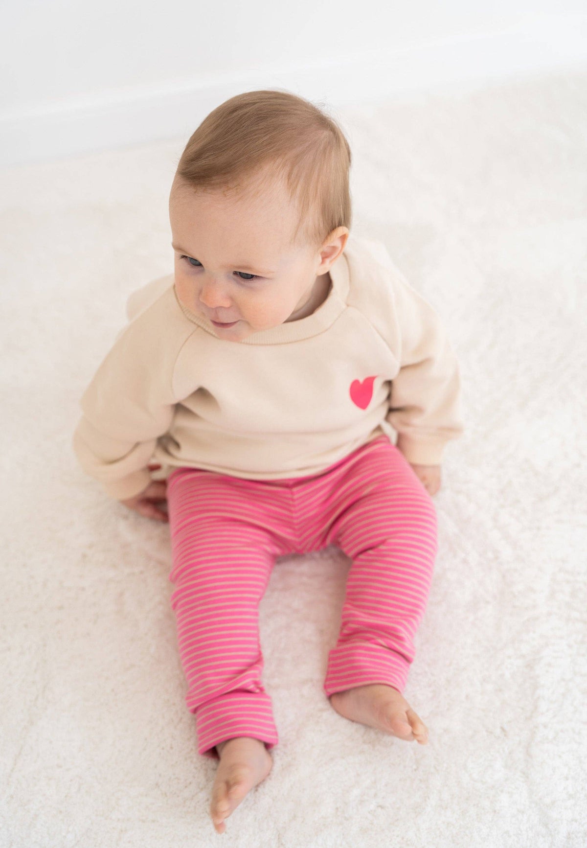 Ensemble 2 pièces bébé avec sweat-shirt « Heart » et leggings