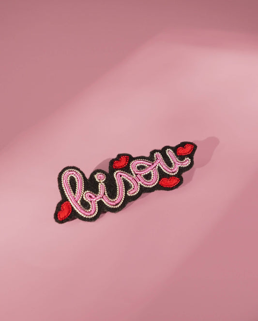 Broche Bisou Saint Valentin, Fait Main Fil Cannetille