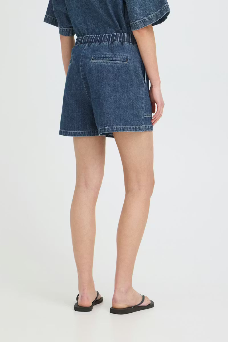 Short Kamina