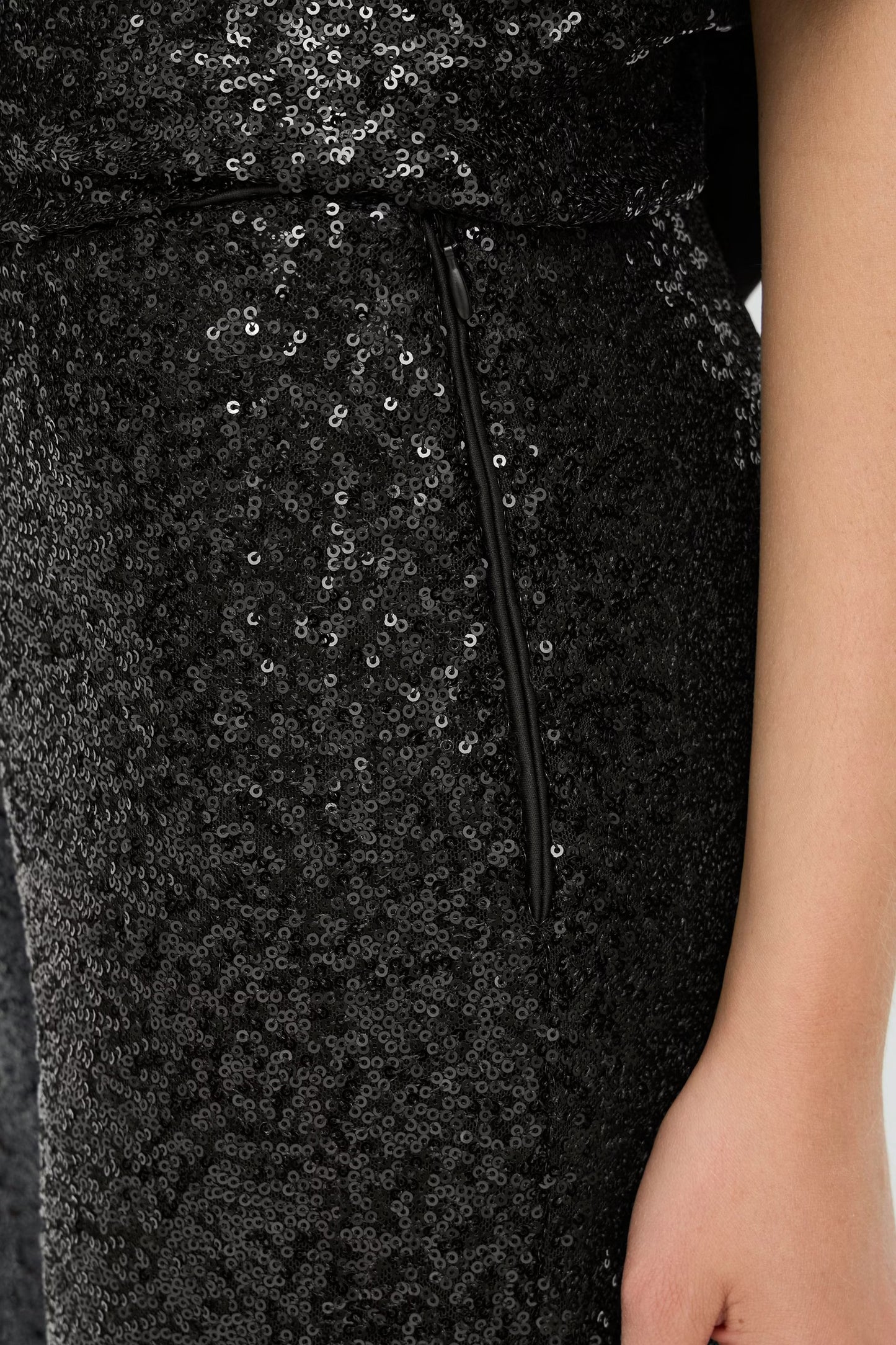 Pantalon noir à paillettes IHFAUCA
