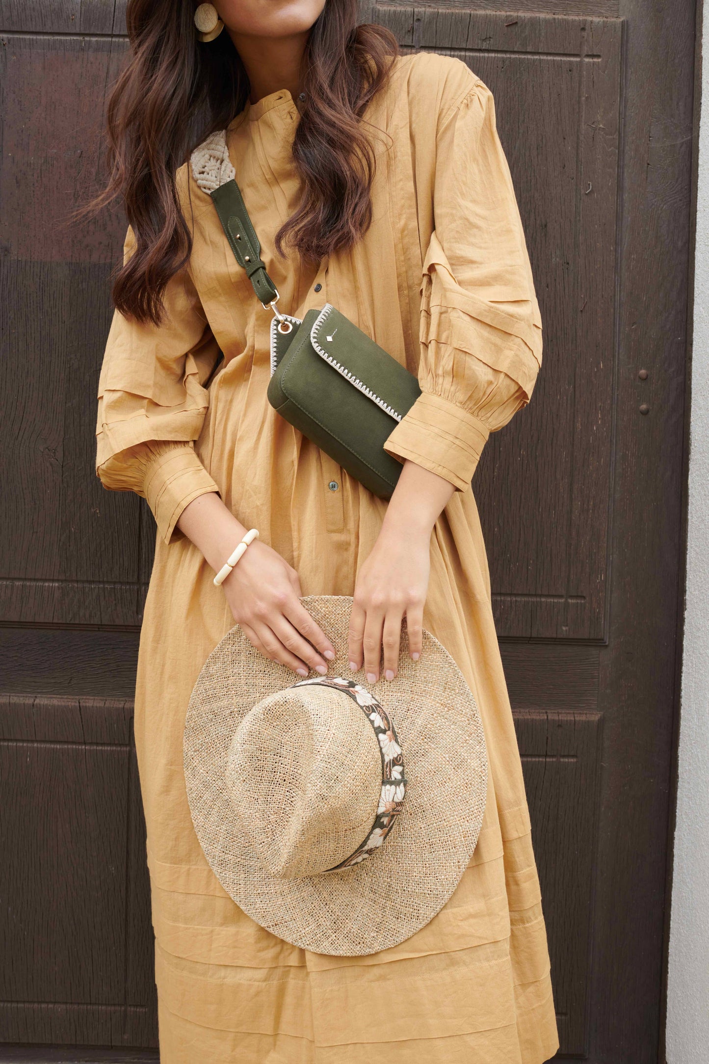 CHAPEAU PAILLE BRODÉ OLIVE BORDS LARGES SOMBRERO