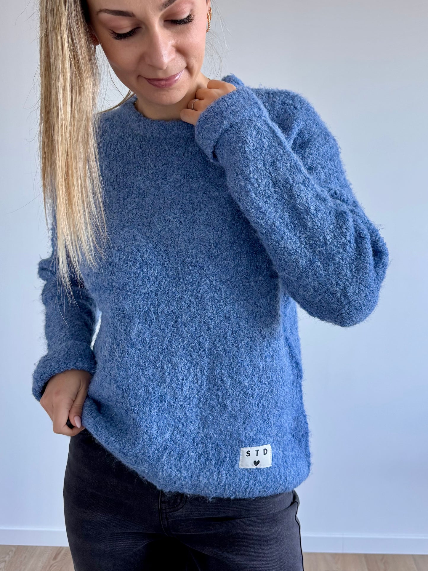 Pull bleu STD IHBLARISA