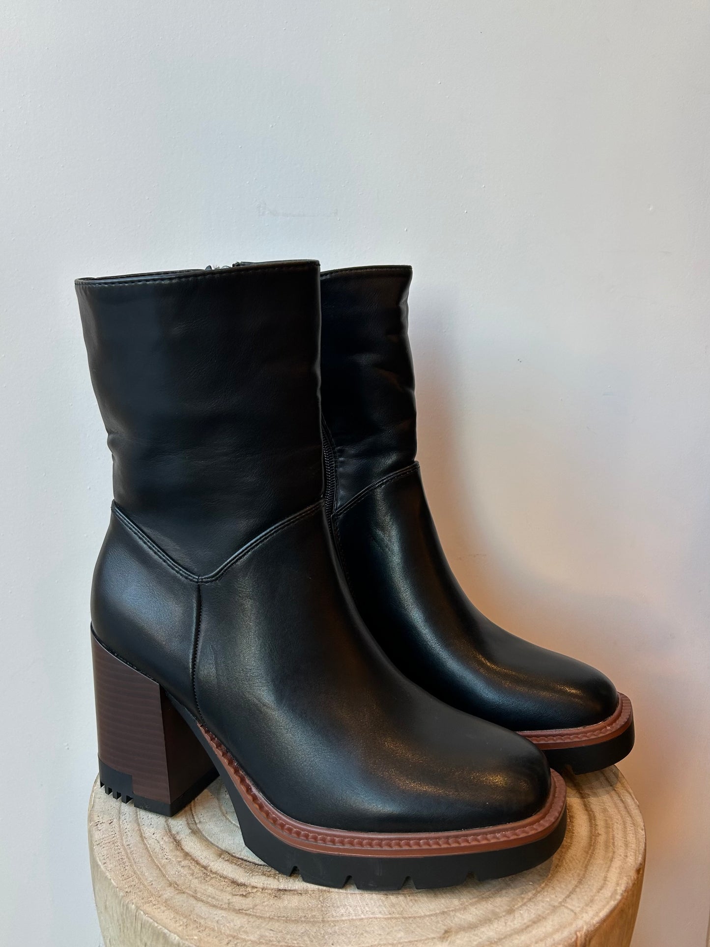 Bottines mi hautes noir