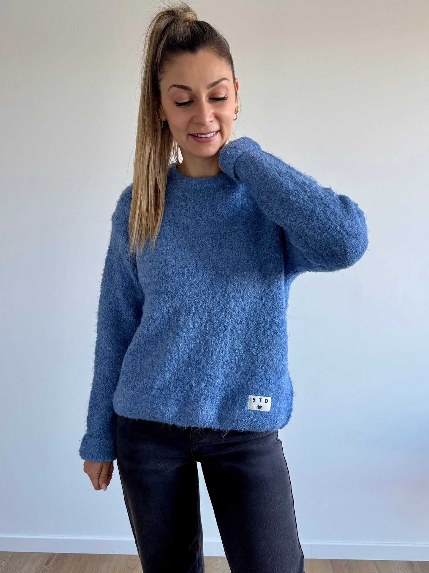 Pull bleu STD IHBLARISA