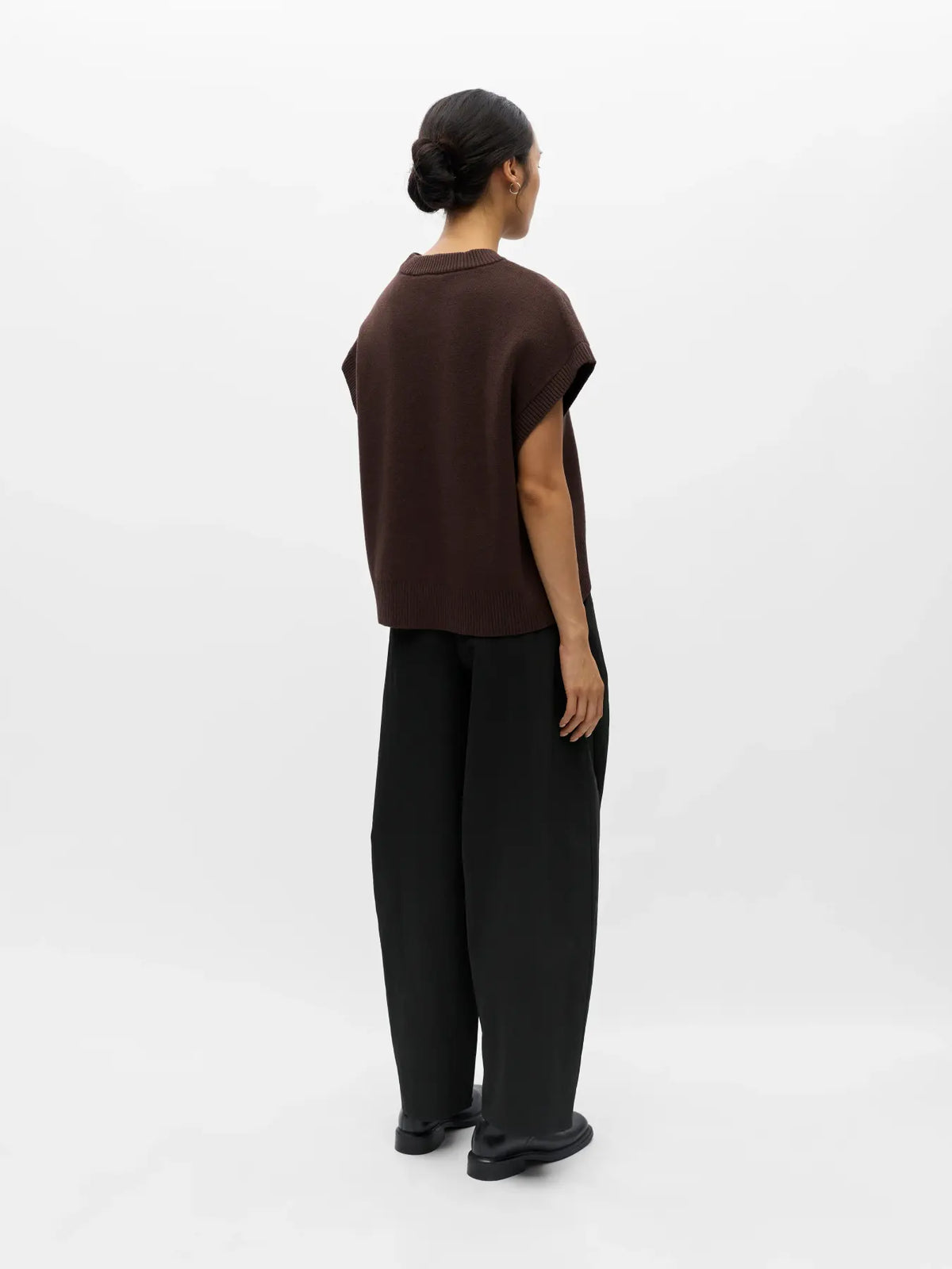 Pull Itone Seal Brown