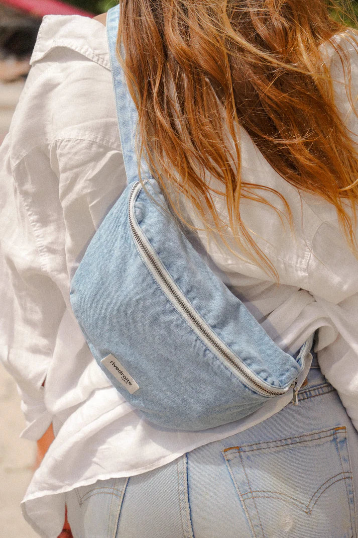 Custine le sac banane