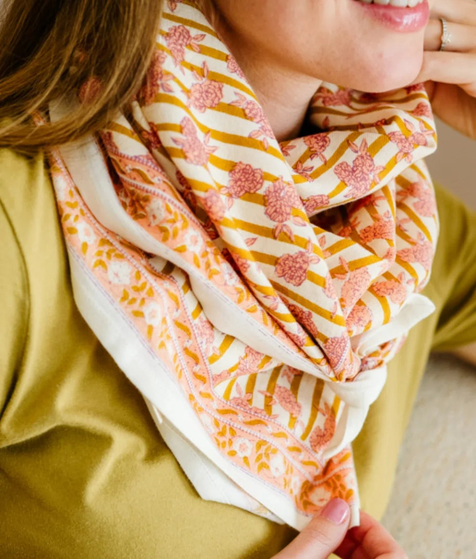 Foulard Mona pétale (2 tailles)