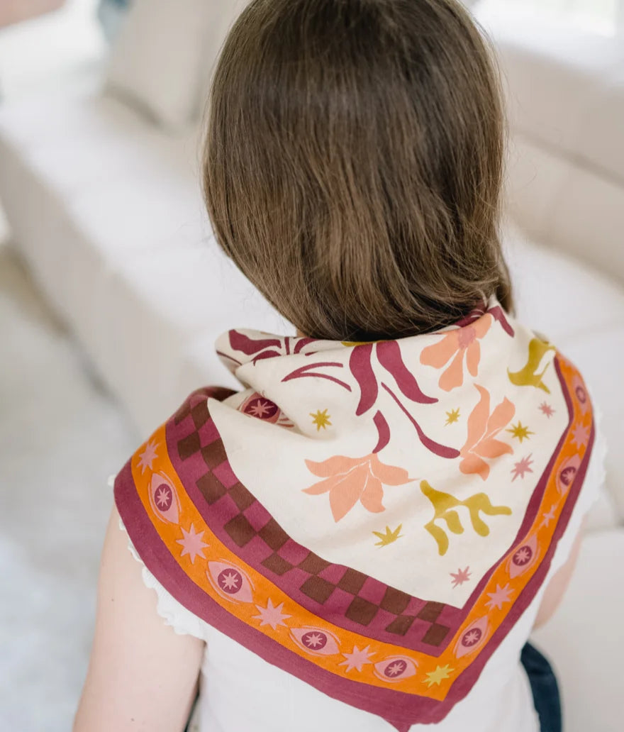 Foulard moyen - Women power pétale