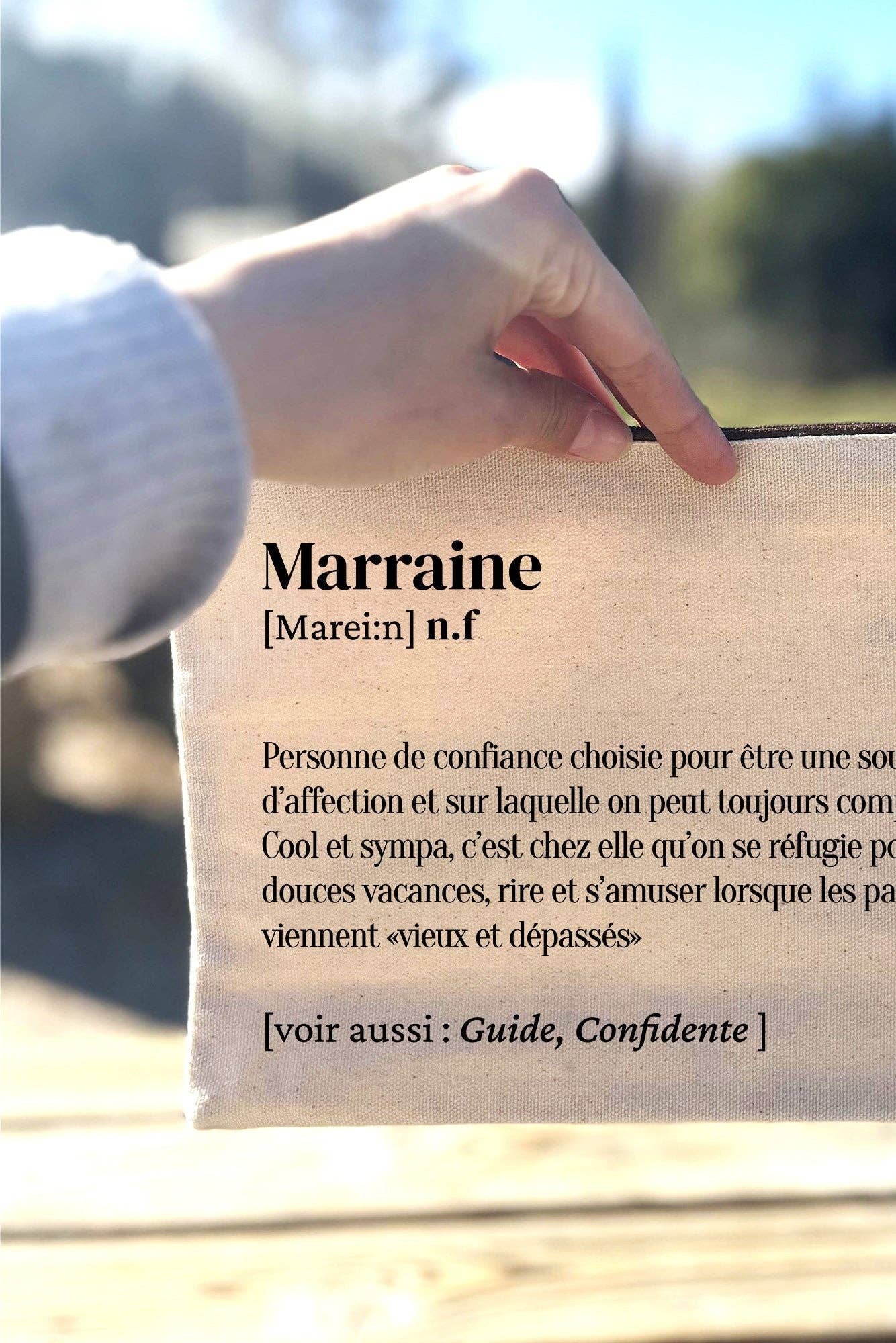 Grande trousse définition Marraine