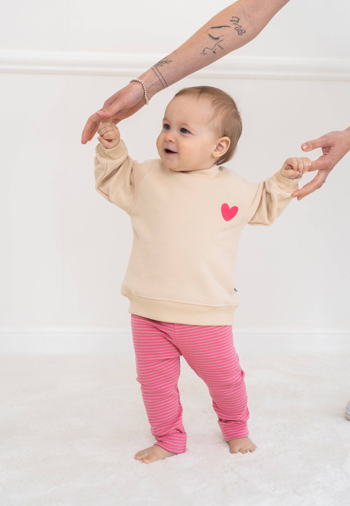 Ensemble 2 pièces bébé avec sweat-shirt « Heart » et leggings