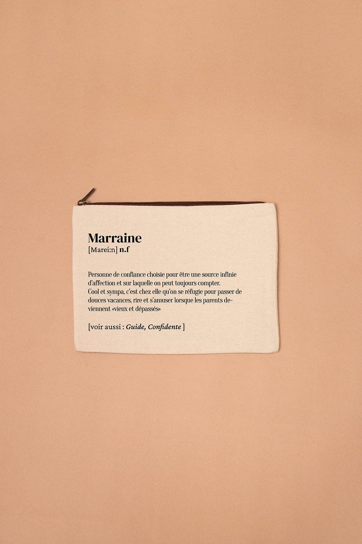 Grande trousse définition Marraine