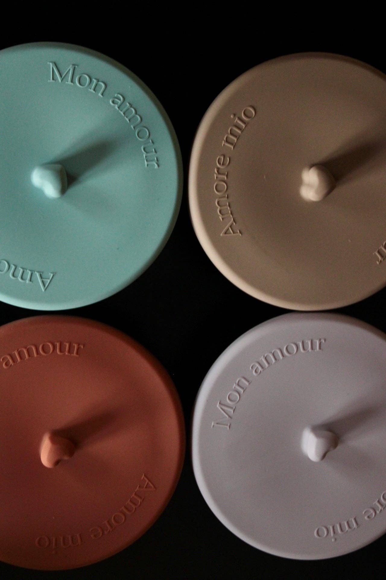 Bol en silicone Ina avec ventouse et couvercle hermétique Taupe