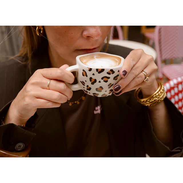 Tasse à café céramique léopard coeur
